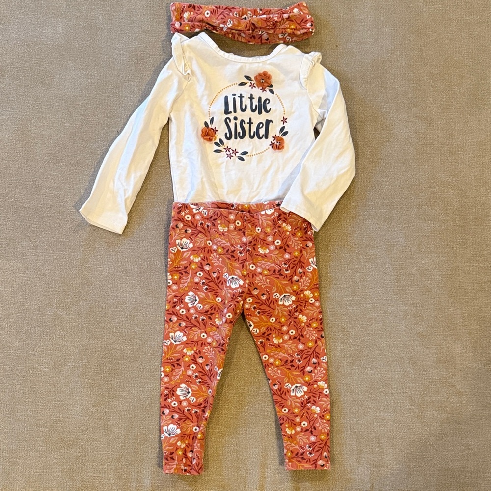 Max Studio White and Orange Kids Matching Set